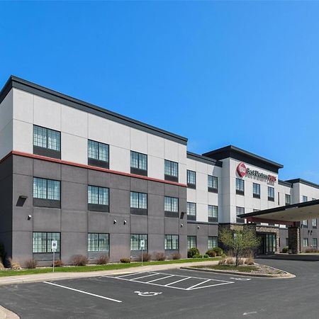 Best Western Plus New Richmond Inn & Suites Екстер'єр фото