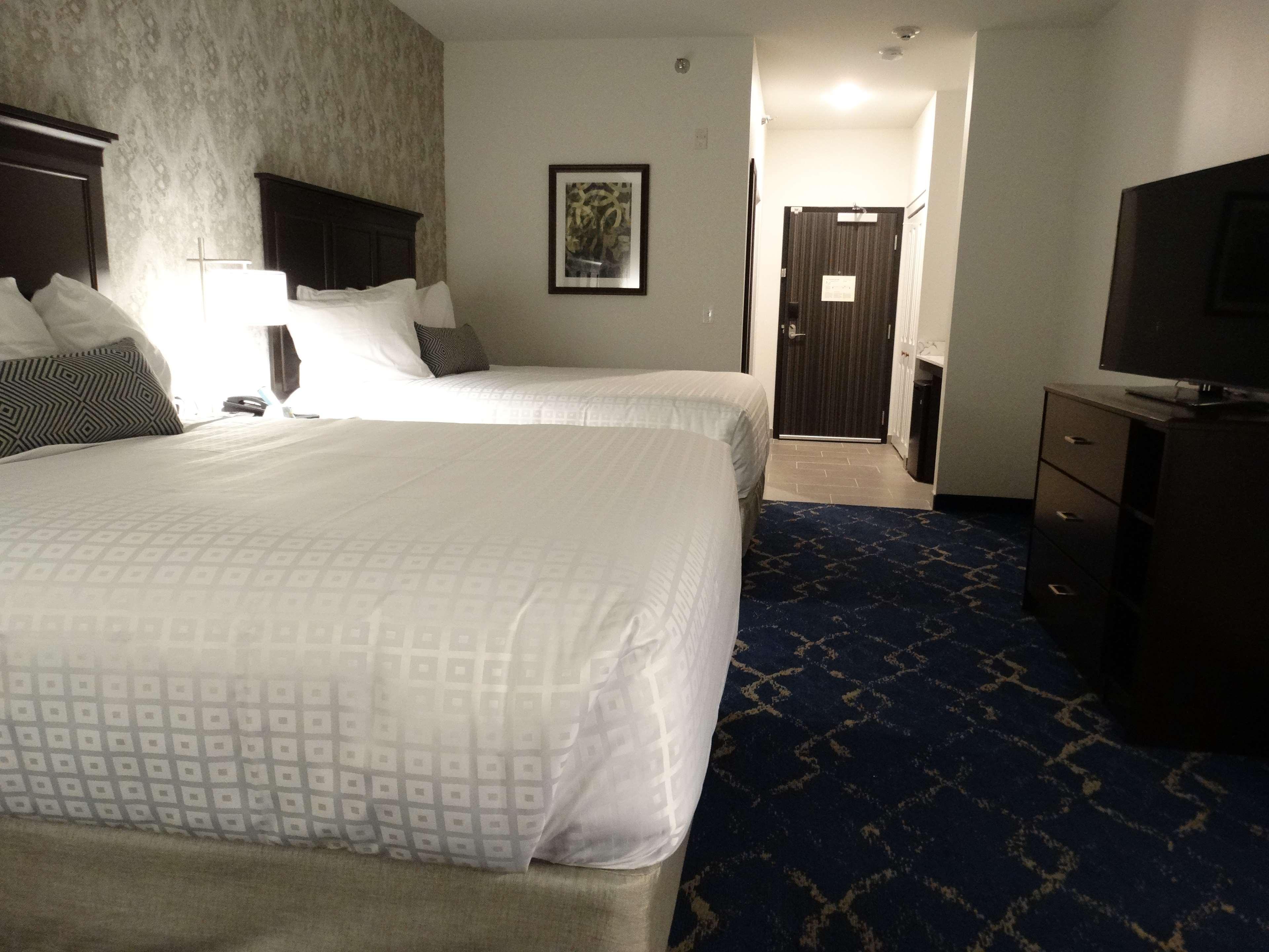 Best Western Plus New Richmond Inn & Suites Екстер'єр фото