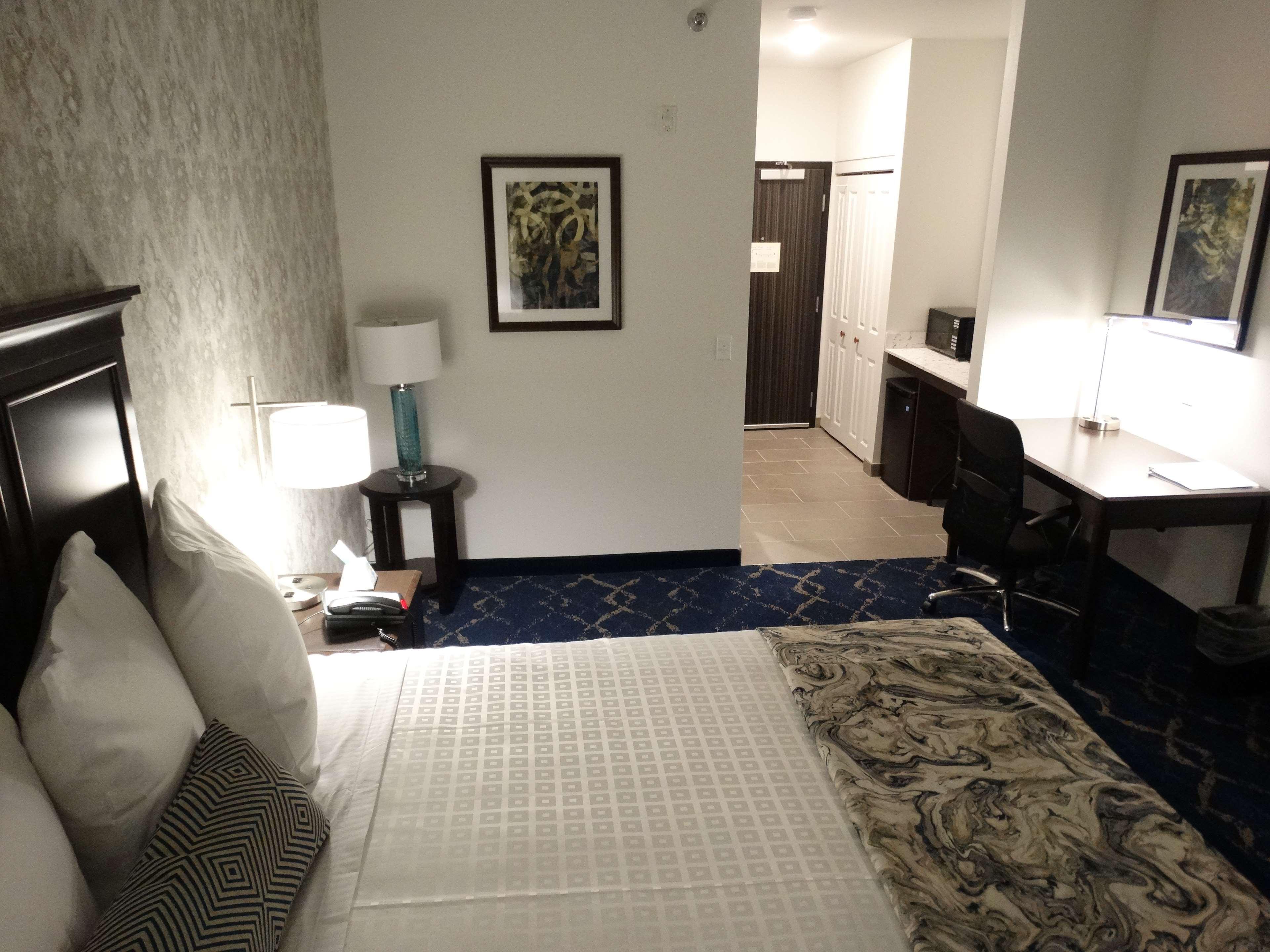 Best Western Plus New Richmond Inn & Suites Екстер'єр фото