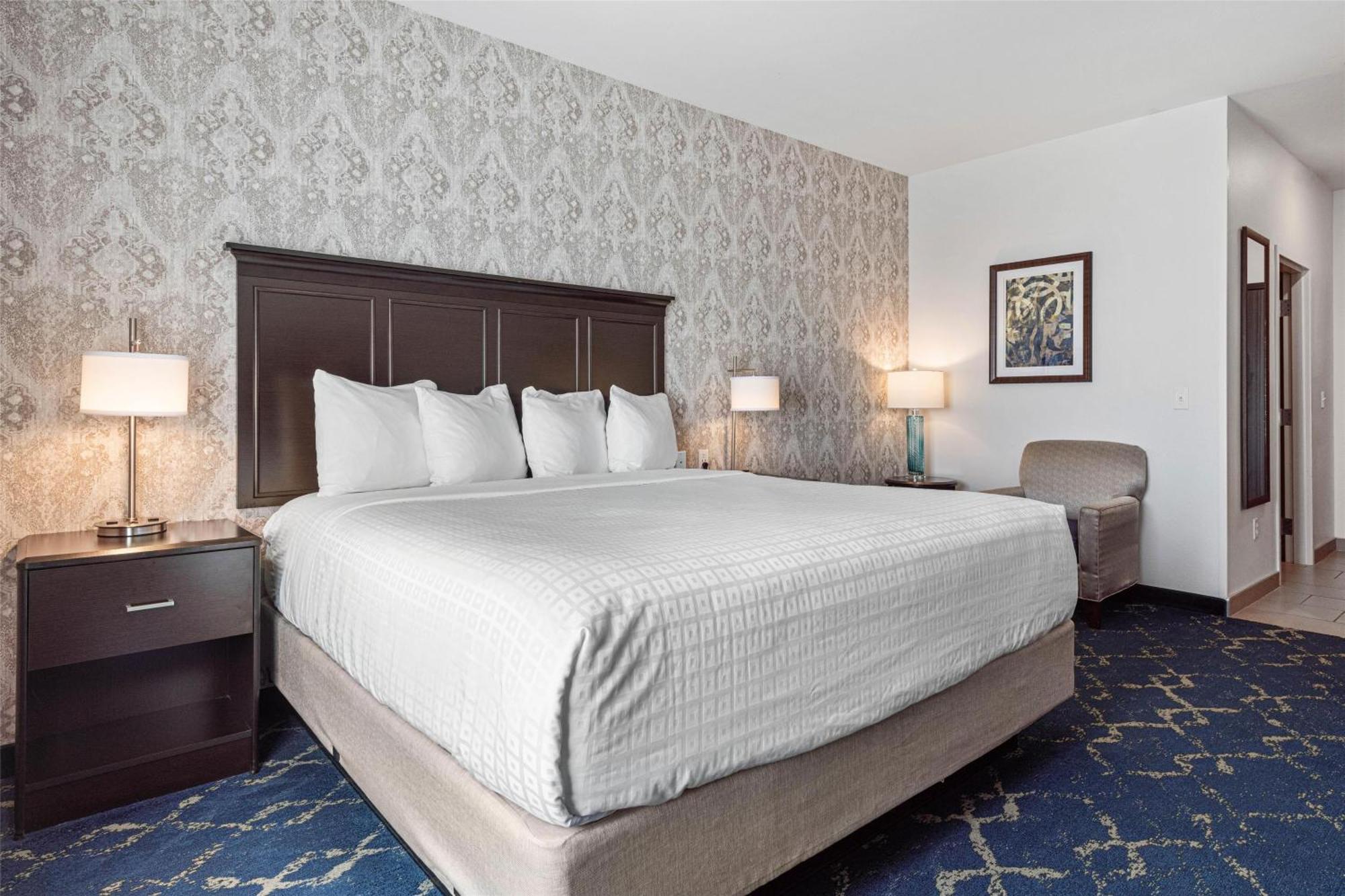Best Western Plus New Richmond Inn & Suites Екстер'єр фото