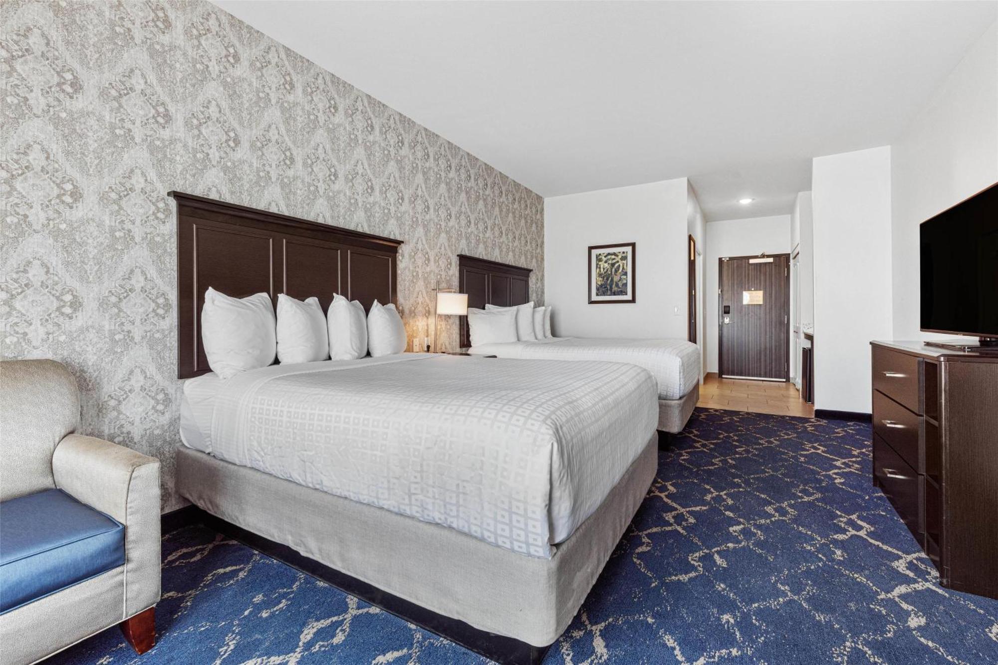 Best Western Plus New Richmond Inn & Suites Екстер'єр фото