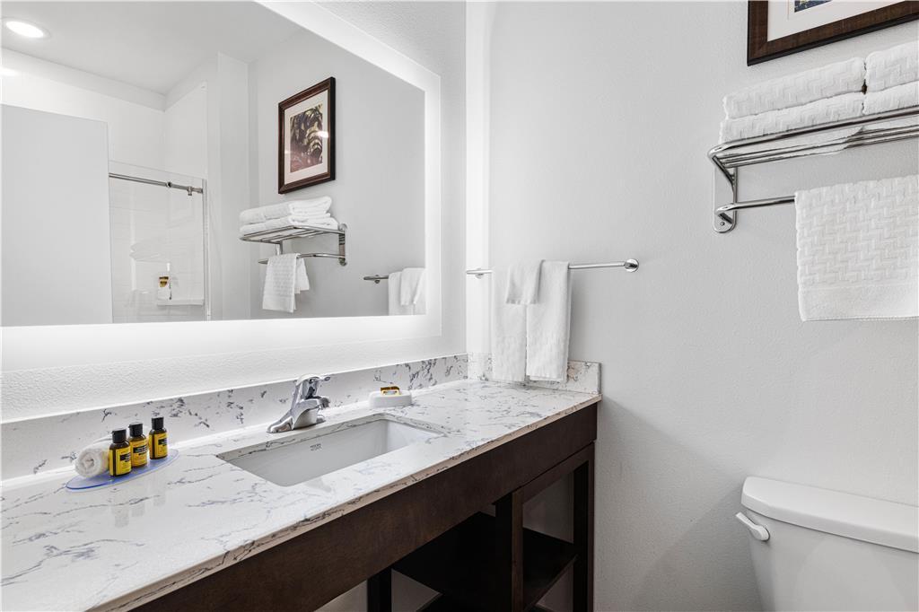 Best Western Plus New Richmond Inn & Suites Номер фото